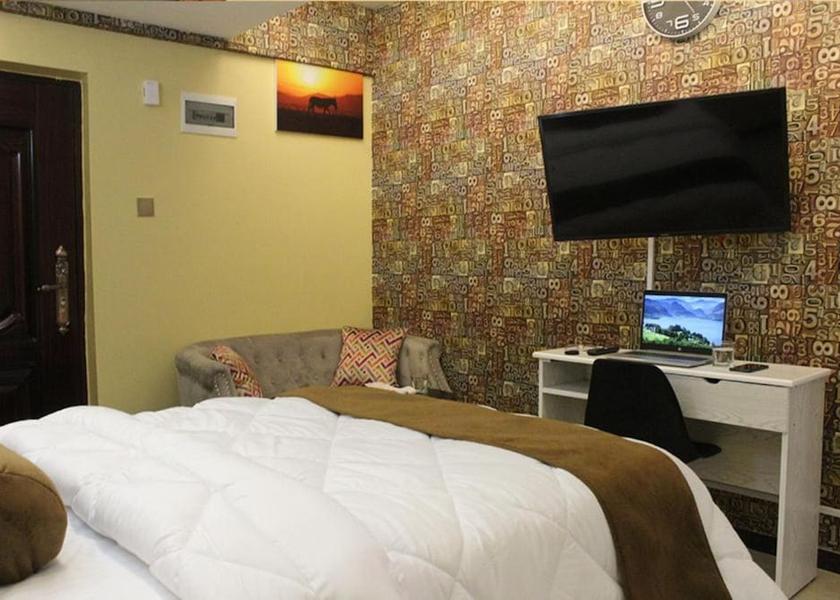  Nairobi Room