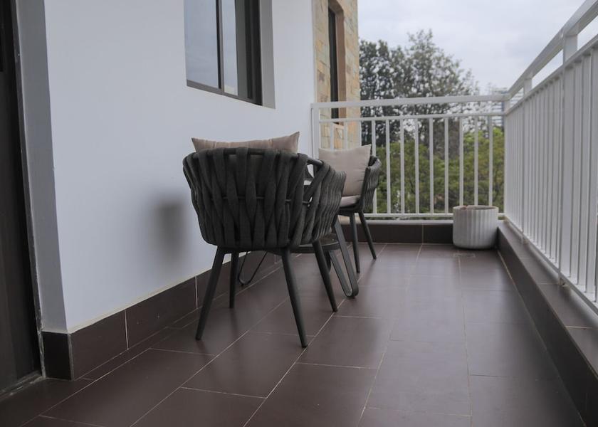  Nairobi Exterior Detail