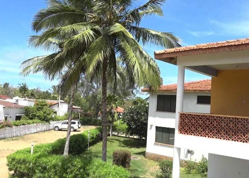  Malindi Exterior Detail