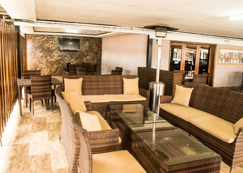  Nakuru Interior Entrance