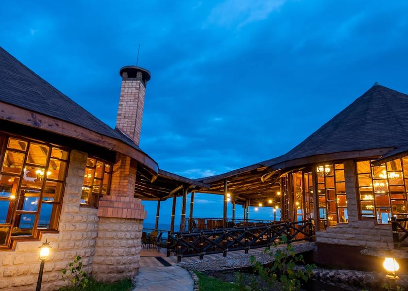  Nakuru Exterior Detail