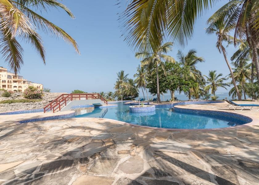  Mombasa Exterior Detail