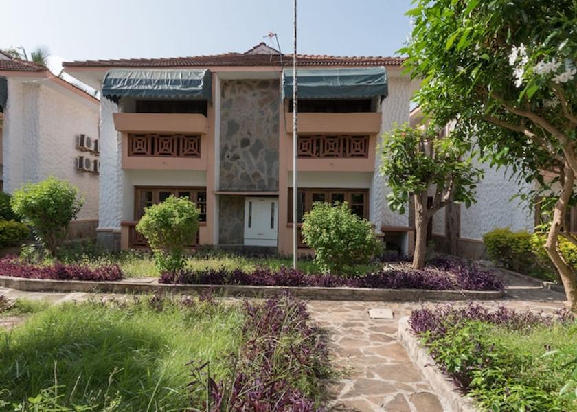  Mombasa Exterior Detail