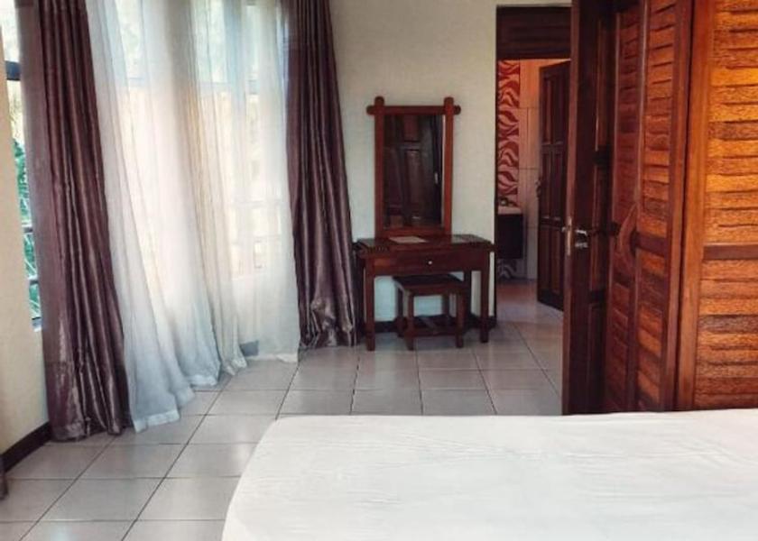  Mombasa Room
