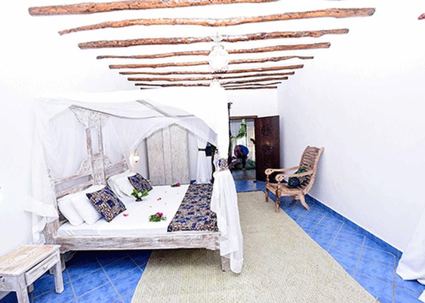  Watamu Room