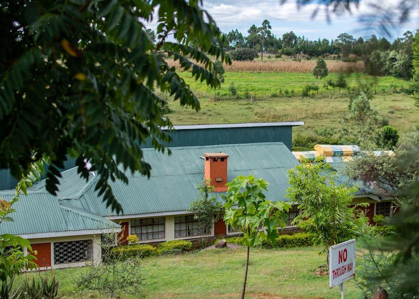  Eldoret Exterior Detail