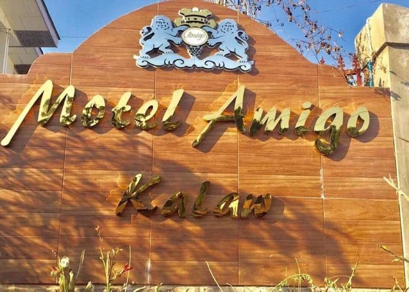  Kalaw Exterior Detail