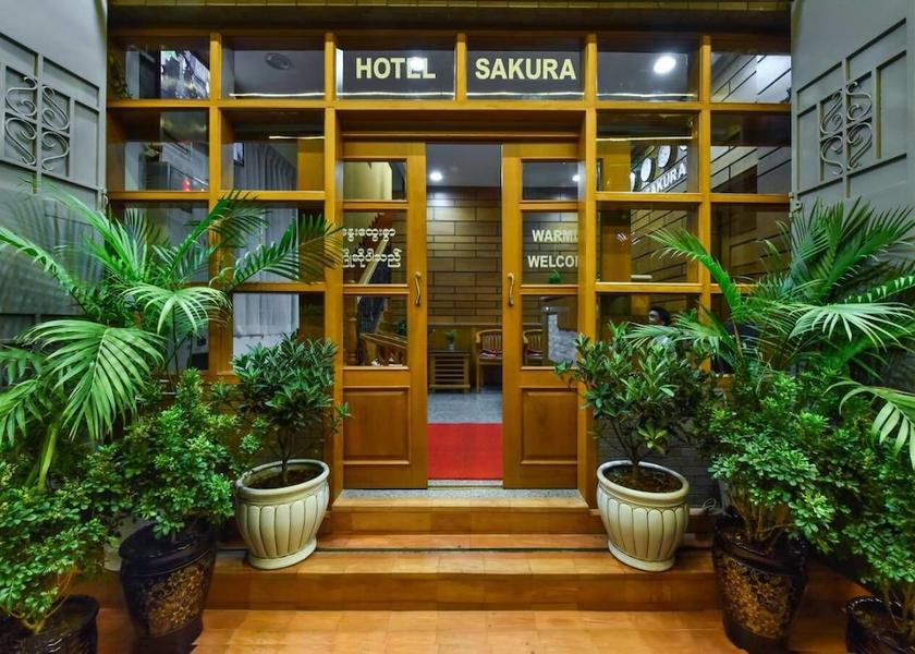  Pyin Oo Lwin Entrance