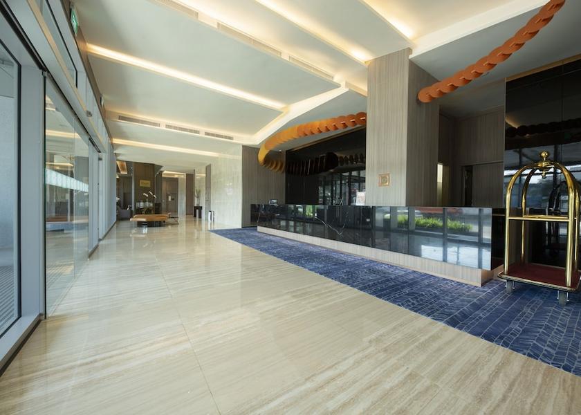  Yangon Lobby