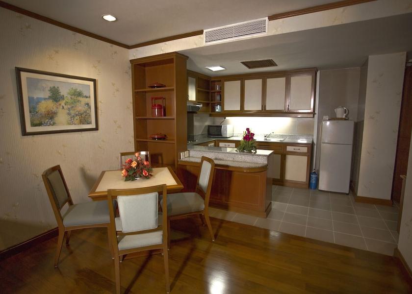  Yangon In-Room Dining