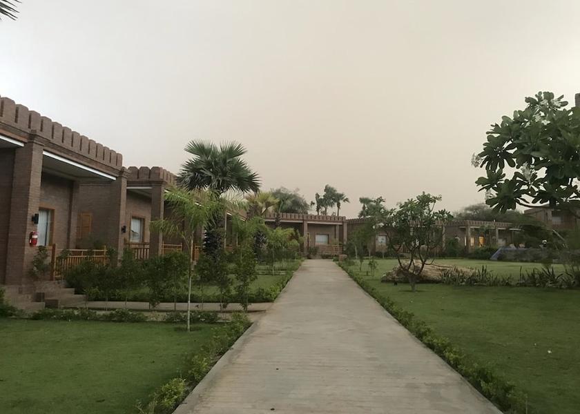  Nyaung-U Exterior Detail