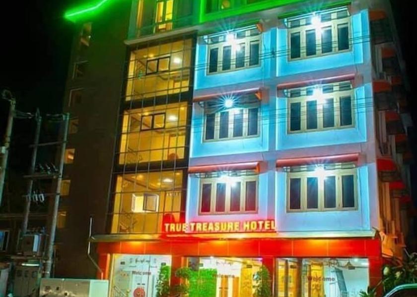  Taunggyi Exterior Detail