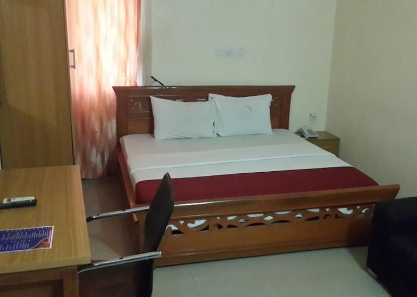  Abuja Room