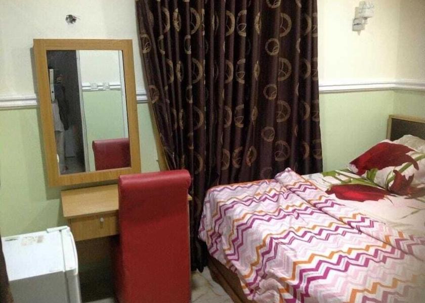  Abuja Room