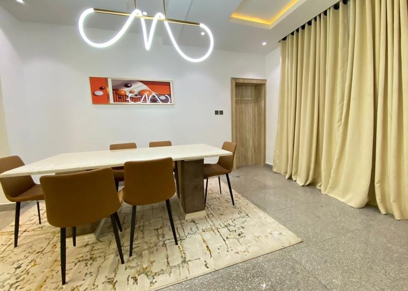  Abuja In-Room Dining