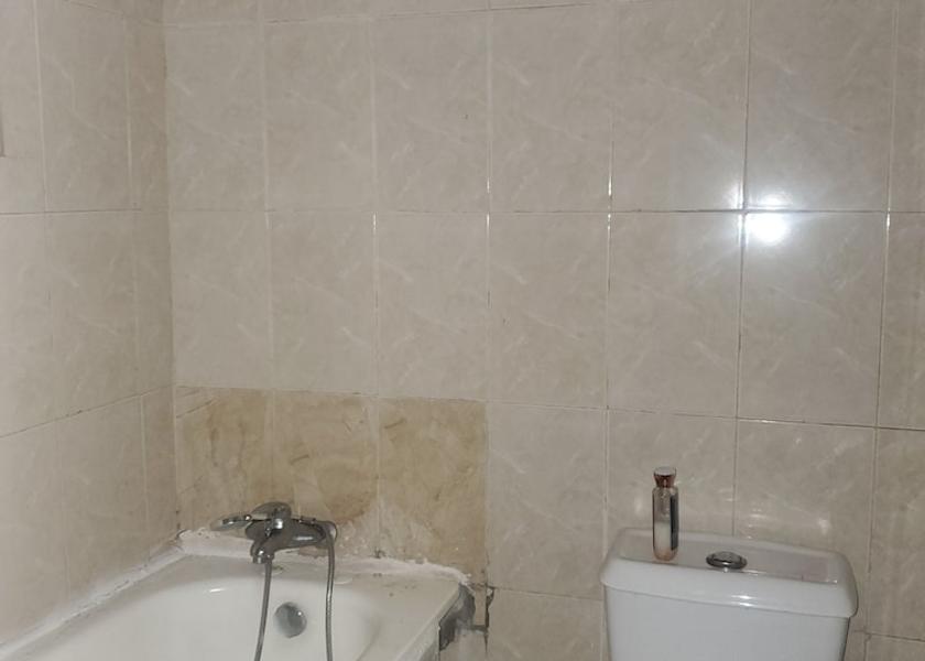  Abuja Bathroom