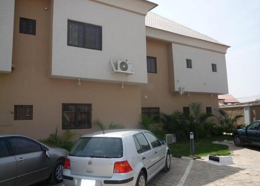  Kano Exterior Detail