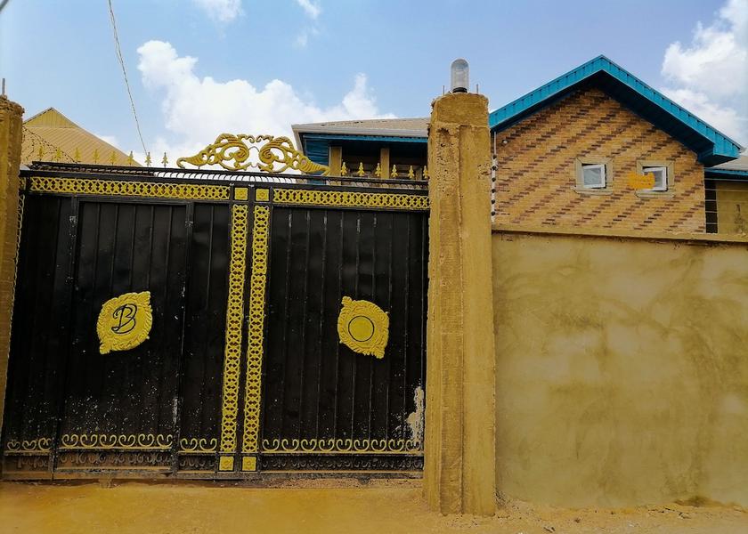  Ibadan Exterior Detail