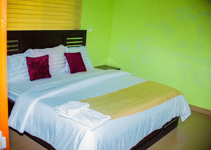  Ibadan Room