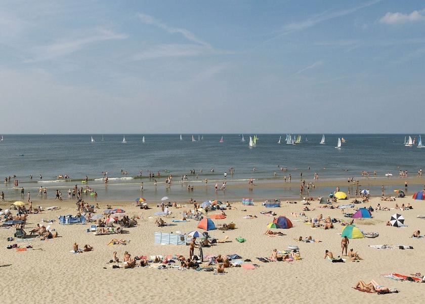 South Holland Noordwijkerhout Exterior Detail