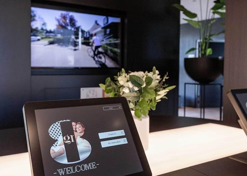 Check-in Check-out Kiosk