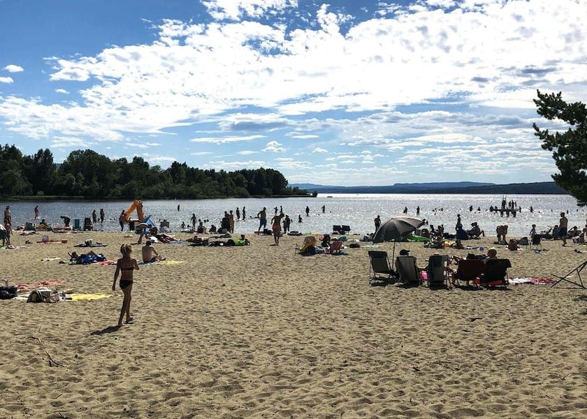 Buskerud (county) Hole Beach