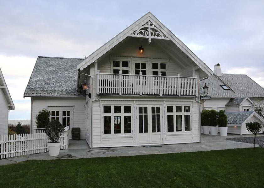 More og Romsdal (county) Giske Facade