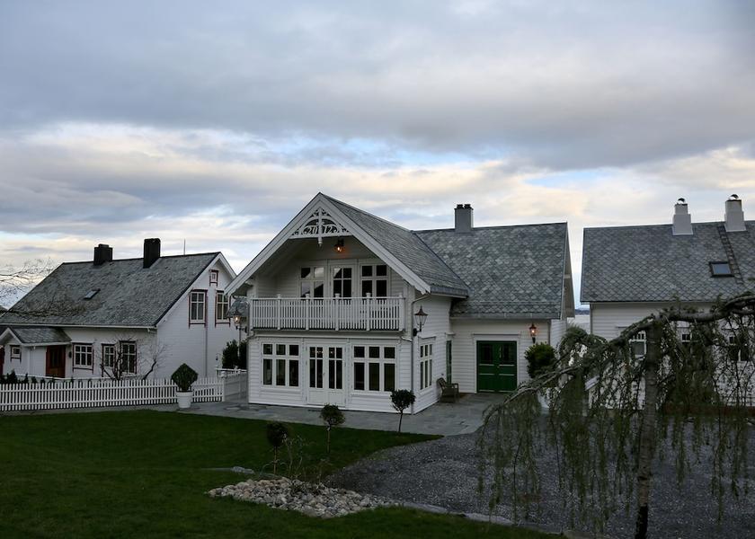 More og Romsdal (county) Giske Facade