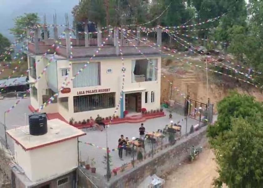  Panaoti Exterior Detail