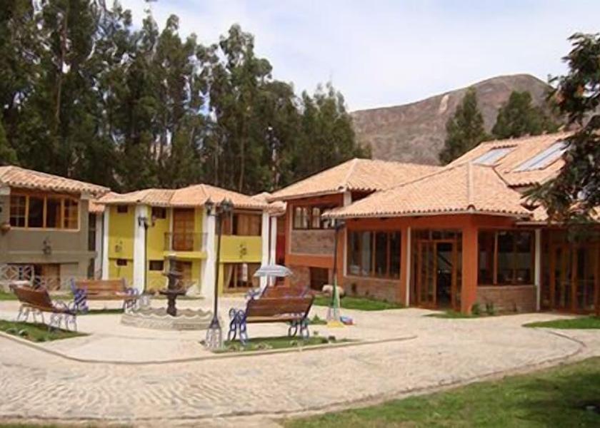 Cusco (region) Urubamba Exterior Detail