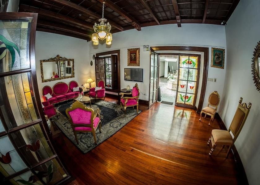 La Libertad (region) Trujillo Lobby