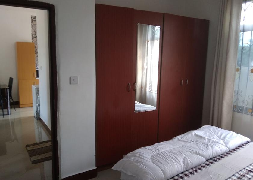  Mwanza Room