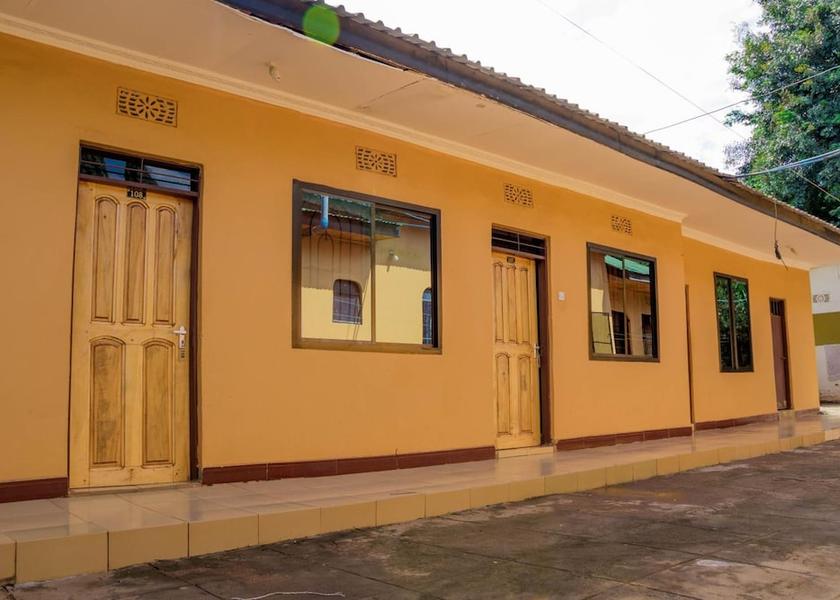  Moshi Exterior Detail