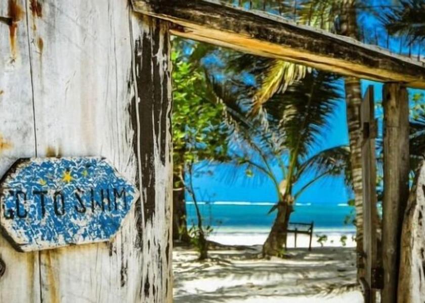  Matemwe Exterior Detail