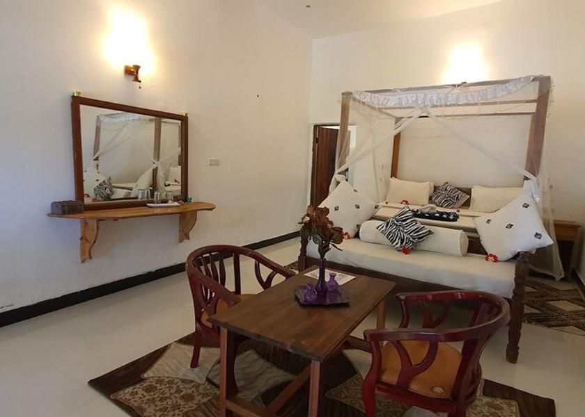  Matemwe Interior Entrance