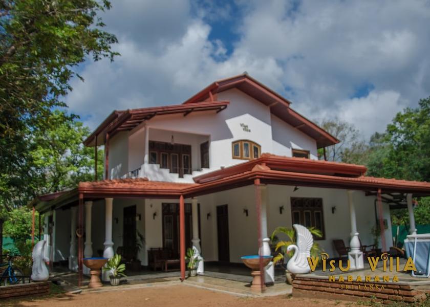 Anuradhapura District Habarana Exterior Detail