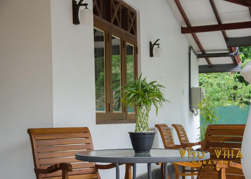 Anuradhapura District Habarana Exterior Detail