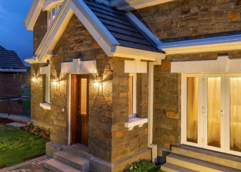 Central Province Nuwara Eliya Front of property