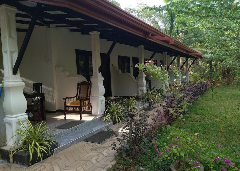 Central Province Sigiriya Room