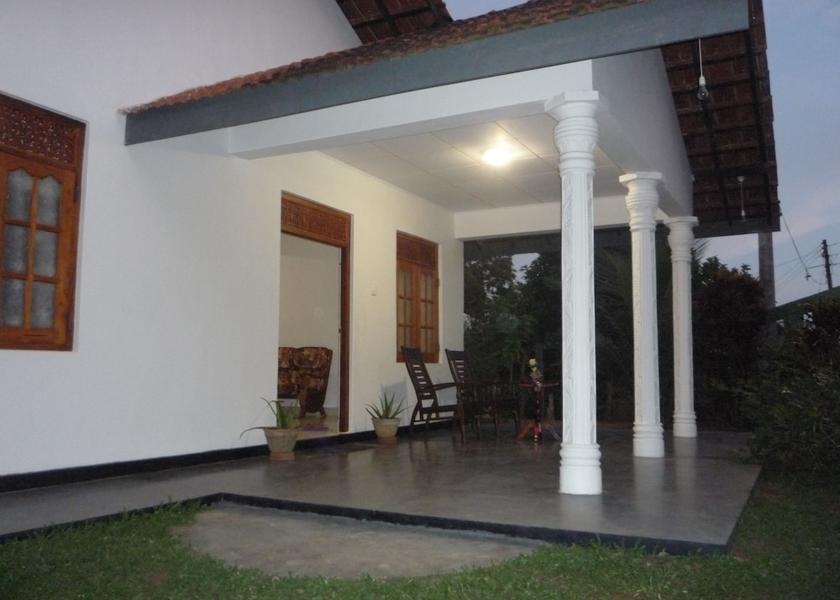 Hambantota District Tangalle Exterior Detail