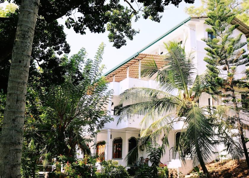 Hambantota District Tangalle Exterior Detail