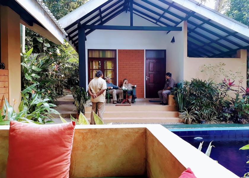 Gampaha District Seeduwa - Katunayake Exterior Detail