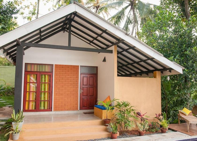 Gampaha District Seeduwa - Katunayake Exterior Detail