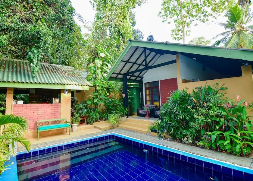 Gampaha District Seeduwa - Katunayake Facade