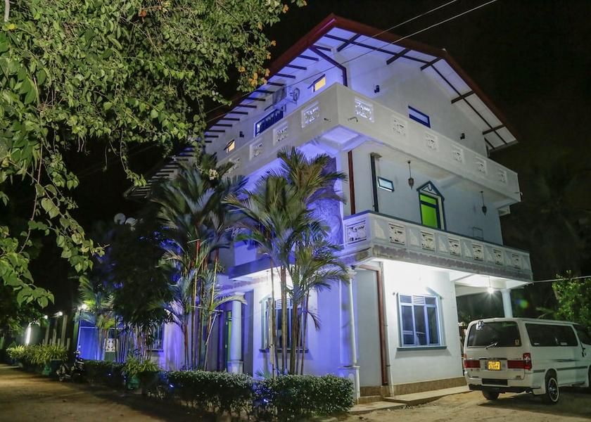 Gampaha District Seeduwa - Katunayake Facade