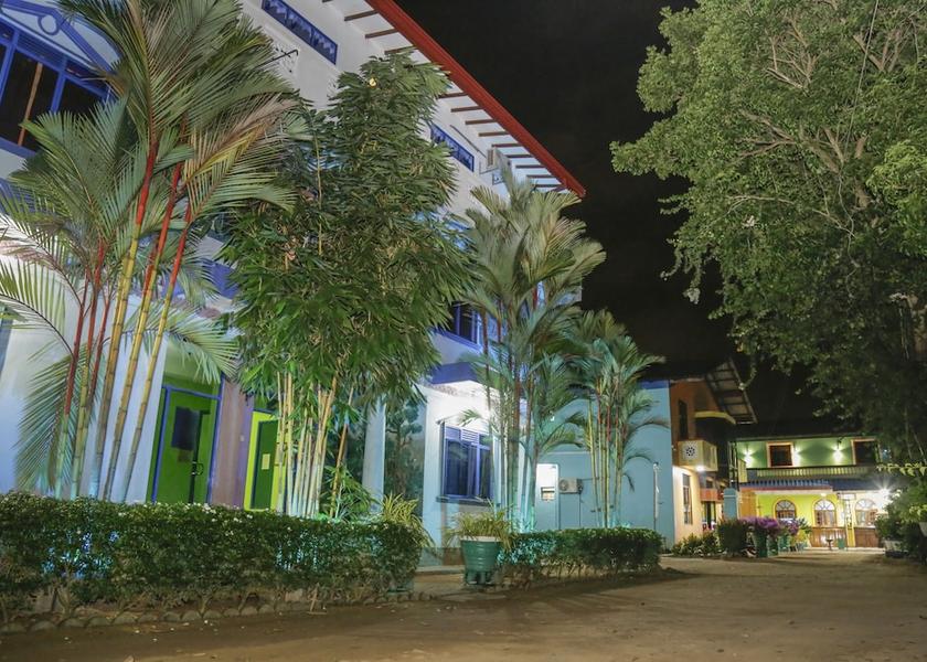 Gampaha District Seeduwa - Katunayake Facade