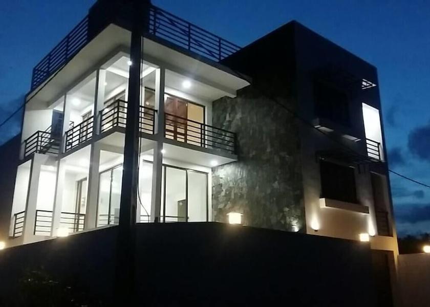 Gampaha District Seeduwa - Katunayake Exterior Detail