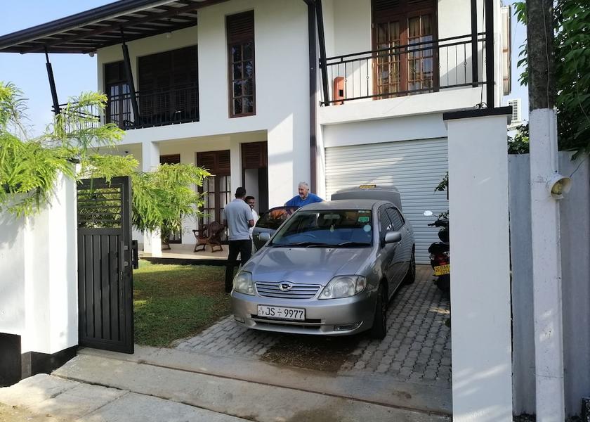 Gampaha District Seeduwa - Katunayake Facade