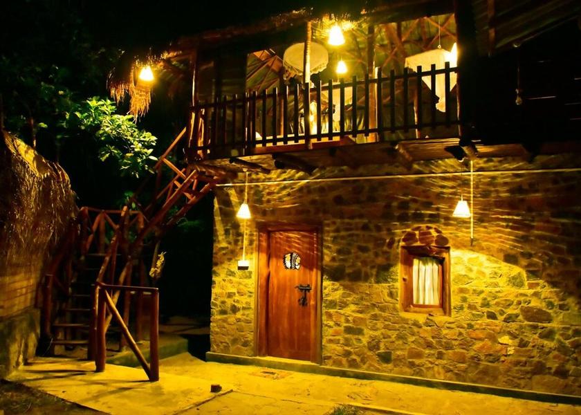 Sabaragamuwa Province Udawalawa Exterior Detail