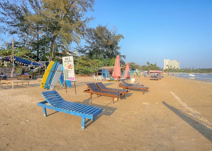 Matara District Weligama Beach